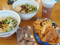 -穆芳阁兰州纯汤牛肉面(西安总店)