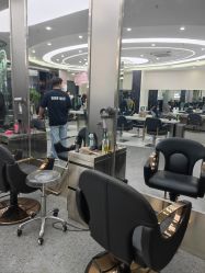 -MOVAN  HAIR莫凡匠人发型屋