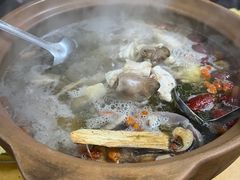 -威邵鸡煲(西华路总店)
