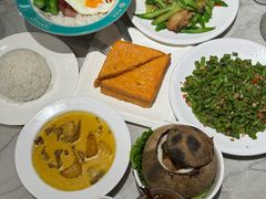 -锦园春香港茶餐厅(西海湾旗舰店)