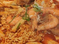 -三清洞摩西韩式年糕火锅(威高广场店)