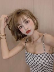 -BULB STUDIO 巴柏明星发型工作室