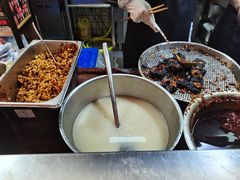 -黑色经典臭豆腐·湖南特产(步行街店)