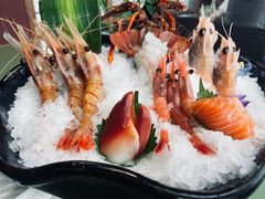 -万岛日本料理铁板烧(大宁店)