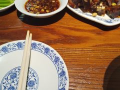 -老天桥酱肉烧饼夹肘子(天桥店)