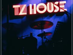 -TZ House音乐现场(茅台店)