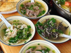 -大众跷脚牛肉馆·非遗传承单位(峨眉山店)