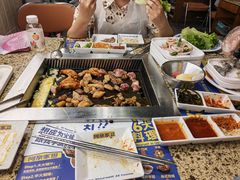 -阿亲家·韩式无限烤肉(春熙路店)