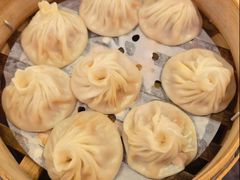 -莱莱小笼·乔艾