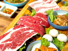 -明洞阿姨·韩式酱蟹烤肉·创意料理(三元桥店)