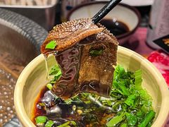 -牛YO寿喜烧·铁板烧和牛火锅自助(市府恒隆店)