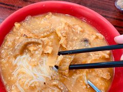 鱼汤粉-成群小食店