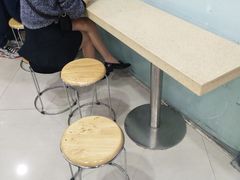 -六意生活超市(交通鸿运店)