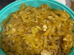 -雪乡人家东北菜·铁锅炖一切(高斯路店)