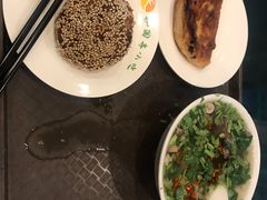 -护国寺小吃(机场店)