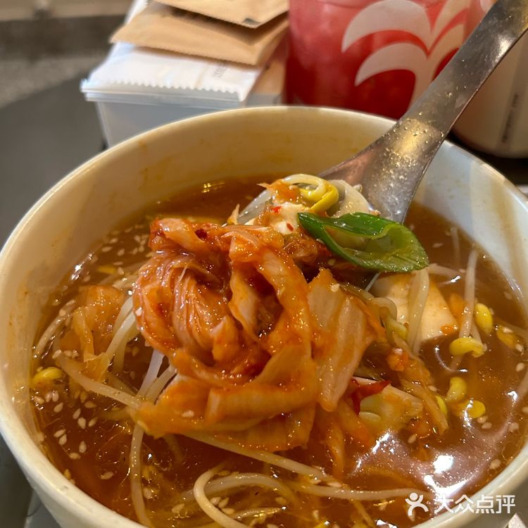 韩式炸猪蹄！！个人觉得无法超越。。。