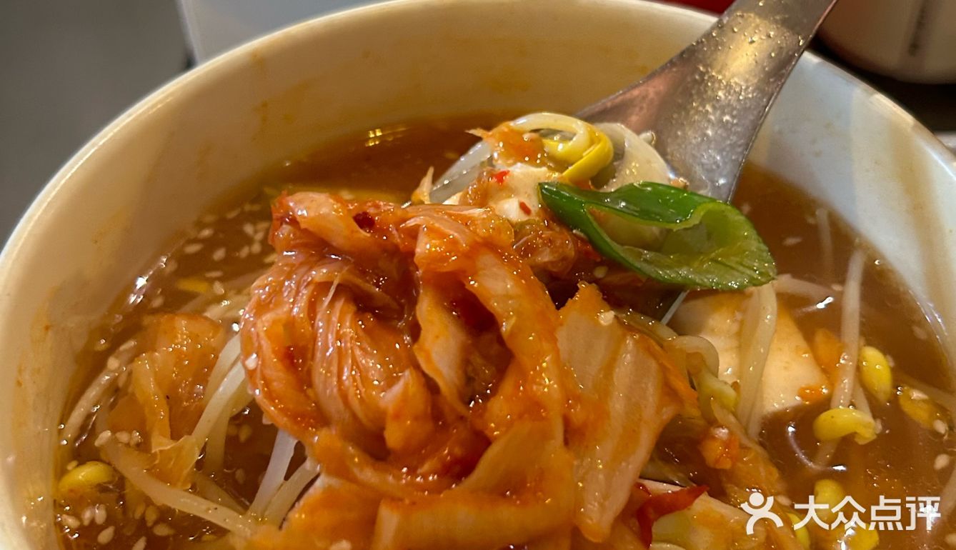 韩式炸猪蹄！！个人觉得无法超越。。。