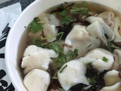 -手劲鱼丸馄饨铺(哈一百店)