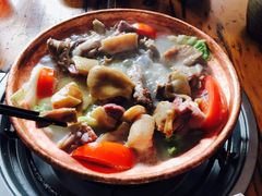 -阿婆情腊排骨火锅(金虹路店)