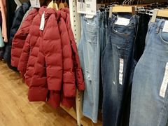 -优衣库(哈尔滨乐松广场店)