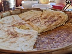 丽江粑粑-阿婆情腊排骨火锅(金虹路店)