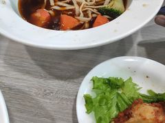 金牌半筋半肉面-康师傅私房牛肉面(北京南站店)