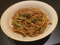 小米油渣土豆丝-玖五京菜(杭州城北万象城店)