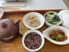 -雪梅月子中心(华侨城店)