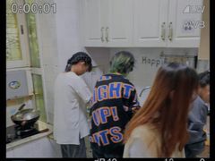 -蓝房子轰趴俱乐部(天鹅湖假日山庄别墅店)