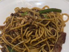 -汤姆家的牛排意面披萨(新城市广场店)
