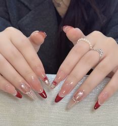 -桃色美甲沙龙
