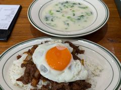 亁免治牛肉飯-小泉居(水坑尾店 )