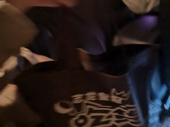 -志龙皇冠吃货椰子铺