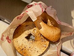 -Tims天好咖啡·贝果(东吴龙湖天街店)