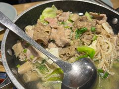 -全牛匠·乐山跷脚牛肉(西单华威约饭街店)