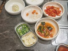 -彭妈家•韩国烤肉料理(张杨路店)