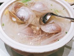 -榕树下海鲜馆(坪山路店)