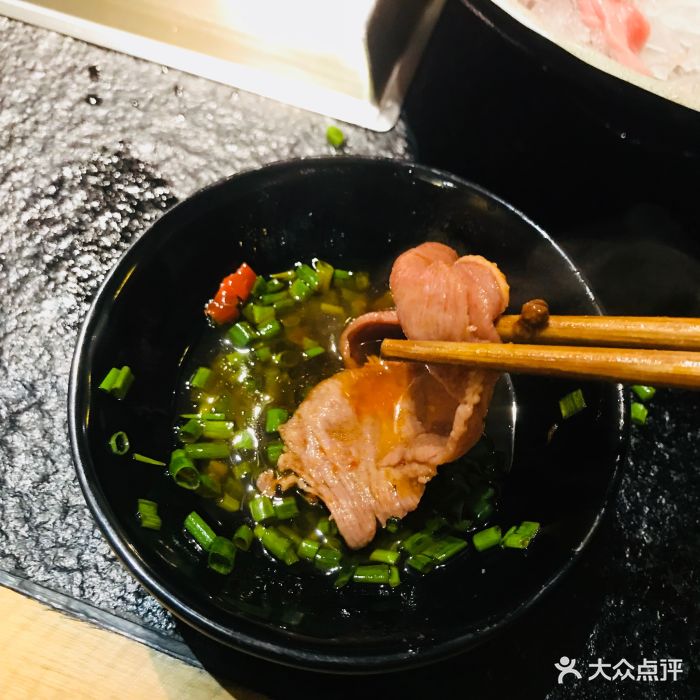 至鱼·重庆本味火锅脆舌尖图片 - 第3张