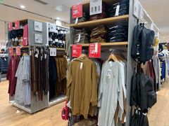 -优衣库(上海金桥太茂店)