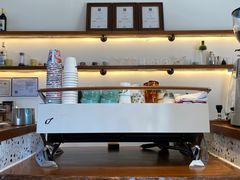 -Line 咖啡(石厦花园店)