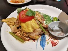 越式盐焗麻油鸡-大头虾越式风味餐厅(光明广场店)