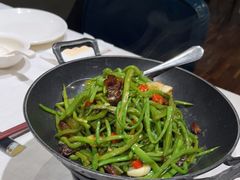 -宝燕海货工场(长江国际店)