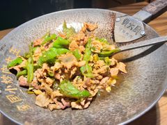 -费大厨辣椒炒肉(万家丽一店)
