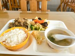 -上海财经大学-新食堂