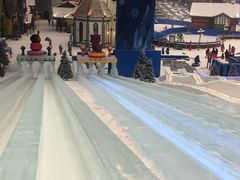 -长沙湘江冰雪世界