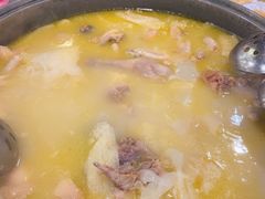 -侠成水上农庄(工业大道店)