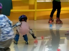 -阿布溜溜·轮滑(21世纪太阳城店)