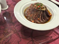 -白鹿苑蒙餐(鄂温克宾馆店)