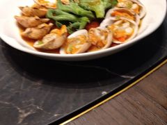 -虹潮荟·餐桌上的美食地理(太阳宫店)