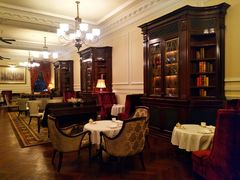 -Salon de Ville浦江汇(上海外滩华尔道夫酒店店)